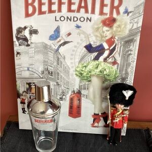 Beefeater cocktail shaker